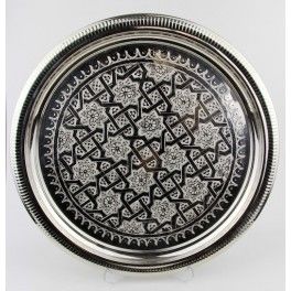 Марокканская латунный поднос с чеканкой, диаметр-30см.